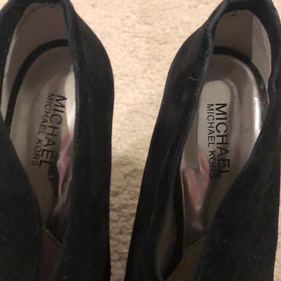 Suede Booties / near perfect condition - Picture 5 of 5